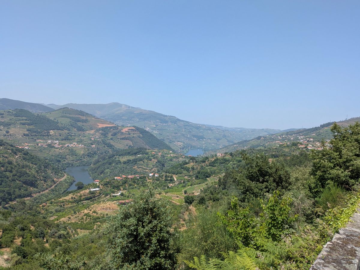 17-aus der Hitze des Tals in die Berge